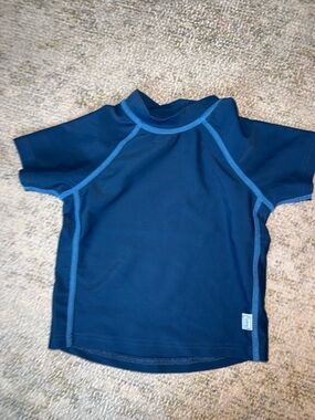 i play. Navy Blue Rash Guard with‎ Light Blue Trim